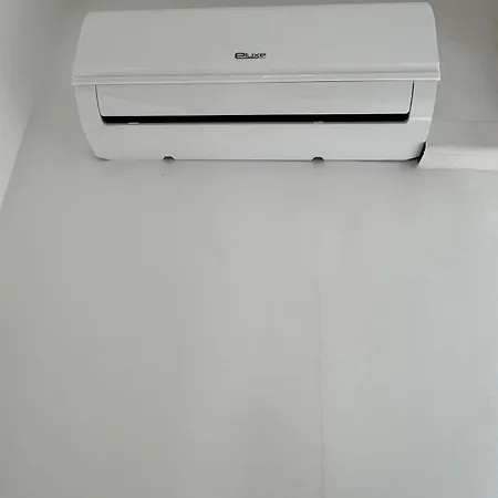 Grotta Ardito بولينيانو آ ماري